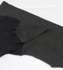 배부분 편한건 따로 말할것도 없고 다리도 편해요!! 색도 진해거 조금 날씬해 보일까 싶