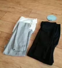 촉감 좋아요~ 멜란지 무난하게 입을 것 같아요. ^^