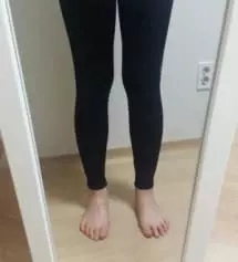 봄에 많이 입힐것 같아요~ 소재도 좋고 두께도 많이 두껍지도 않고 얇지도 않은 딱 적당