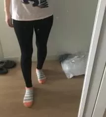 확실히 배있는데가 엄청 편하네요~ 아직 배가 나오지는 않았지만 일반 스카킹 신으면 답