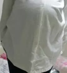 출산하기 한달반전이라  바지가 불편해서  샀는데  입체적으로  배 부분을  감싸주고  