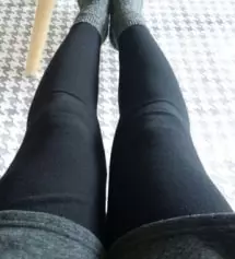 역시편해요 쫀쫀하고 질도 좋으네요 주수에 비해 배가많이나왔는데 아주편하게 잘입고 