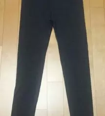 블랙,진차콜 구입하였는데 다 맘에 듭니다. 
