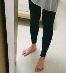 구매평 보고 주문했는데요, 너무 편하고 딱 맞아요! 키작맘 버전으로 사니까 발목까지 
