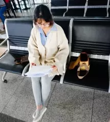 소임에서 구매한 남방과 함께 입으니 잘 어울려요! ^^