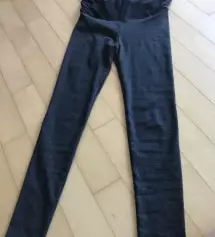 사이즈 고민을 마니하다가 M으로 시켰는데 딱이네요
