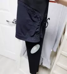 허리도 편하구 재질도 쫀쫀하구 조아요~~