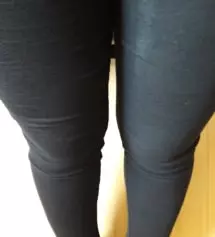 소임이 레깅스가 워낙 유명하다고 해서 사봤는데 쫀쫀하고 부드럽고 좋네요