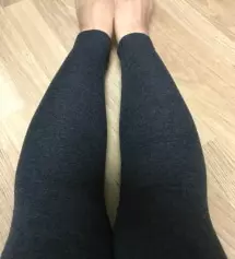 첫 구매입니다. 키작맘 버전이 있어서 구입했는데 길이도 딱 좋고 도톰하고 짱짱해서 좋