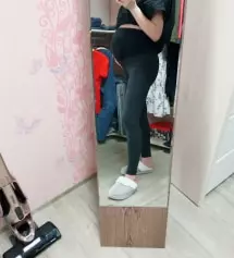 다리쪽은 괜찮은데 배쪽은 살짝 헐렁거리는 감이 있어요 그래도 쫀쫀하니 편하게 입을수