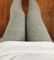 검은색 주문해서 입어보고 멜란지 시켰는데
