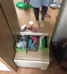 매우 좋아요 너무 두꺼운건 아닌데 조직이 탄탄해서 오래입을수있겠어요
