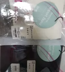 소임에서 첨구매했는데 괜찮아요. 잘늘어난다해서 s주문했는데 주름이 지긴하네요. 길이