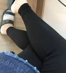 아직 살이 많이 찌지 않아서 그런지 살짝 여유가 있는 핏이예요. 그래도 딱 지금 쌀쌀한