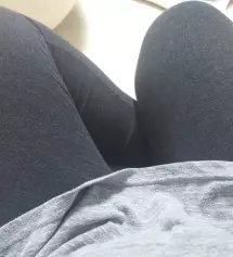 편하고 좋은데 가랑이 사이에 보풀이 생기네요ㅜㅜ
