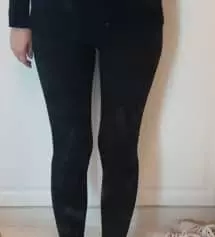 키작맘 버젼으로 주문했는데 전 만족해요. 길이가 발목살짝 보여서 더 편하거든요. 배 