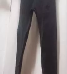 쌀쌀해지는 요즘 날씨에 입기 딱 좋은 두께감이에요. 신축성도 좋고 배 감싸주는 밴딩부