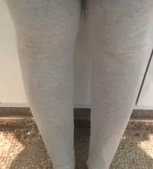 둘째다 보니 중기인데도 만삭처럼 배가 많이 나와 임부 레깅스 찾던 중에 
