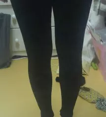 넘넘 예뿌고 딱 찾던 두께감의 레깅스입니다. 요새 입기 좋네요. 허니스판 텐셍스판 늦