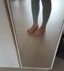 쫀쫀하고 길이도 긴 편이라 아주 편하게 잘 맞아요
