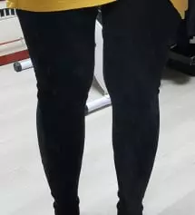 출산후 아직 남아있는 살들로 바지입기가 부담스러워서
