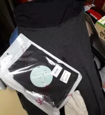 가격에비해 원단이며 질감이 무척 부드럽고 18주차 배도 무안하게 덥어줌.
