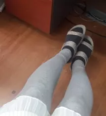 진짜 편하고 좋아요 여기며 얇은레깅스도 사고 밍크레깅스도 샀는데 제일 맘에 드네요 