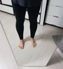 저번에 차콜 구매하고 편하고 맘에들어서 추가구매해요 배부분도 심리스라 너무 편하네