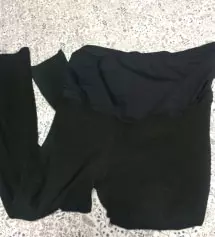 운동화를 신고 다니려다 보니 레깅스가 필요해서 구매해봤는데요, 역시 임부용이라서 그