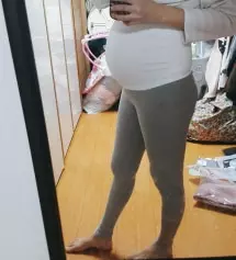 첫째 출산하고나서도 임부레깅스를 계속 입게되어서, 둘째 출산준비하며 추가로 더 샀어