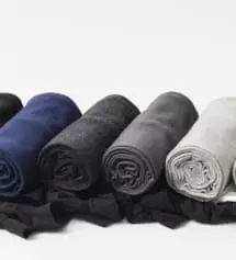 s가 배부분은 딱편하고 좋지만 다리부분은 꽉끼고 M은 배가 헐렁하고 다리도 넘 편한데