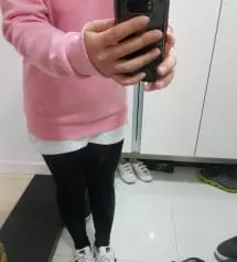레깅스 길이감 굿이예용!!! 키 158인데 적당하네욤 ㅋㅋ 얇긴하지만 봄까지 입기엔 좋을