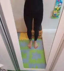 첫째 때와는 다르게 배 주위 살이 많이 찌더라구요..
