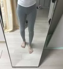 임신14주이고 사이즈 고민하다가 s샀는데 아직은 잘 맞아요
