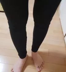 키가 작아서 키작맘 사이즈로 샀더니 길이도 딱 맞고 좋네요. 이번에 두번째 소임에서 