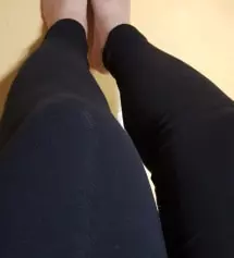 살찌고 다리가 두꺼워져서 레깅스 진짜 입기 싫었는데 다른바지는 배가 너무 불편해서 