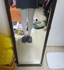 전에도구입해서입어보고너무편해서재구매했어요ᆢ배를감싸주는부분이더편하고고급스럽게