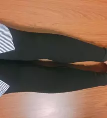 30주정도 되어가니 바지보다 레깅스가 편할듯해 주문했어요
