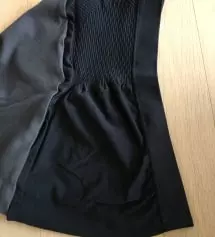 지난번에 구입하고 좋아서 좀 더 얇은 옷으로 미리 구입했어요. 사이즈도 잘 맞고 배 부