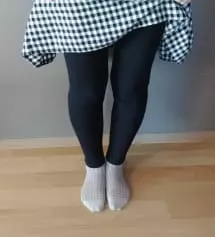 와우~ 레깅스 정말 편하고 두께도 딱 맘에 드네요
