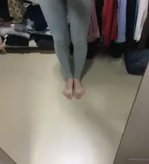 키가 큰 편인데 길이도 딱 맞고 요즘 봄에 입기 딱 좋아요 :) 
