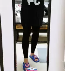 쫀쫀한 스판이 만족스럽습니다. 배부분이 특히 편해요~만삭 임부용으로 딱 좋은데.. 출