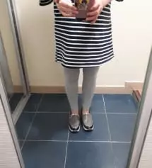 S사이즈 주문해서 입어보니 넘 딱 맞아서 편하게 입고싶어 M사이즈로 교환요청했는데 담