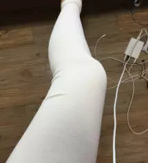 메란지는 키작맘으로 사서 길이 딱 좋고요 짱짱합니다 색상도 마음에 들고요
