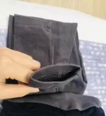 도톰하니 좋아요 지금은 좀 더울거같고
