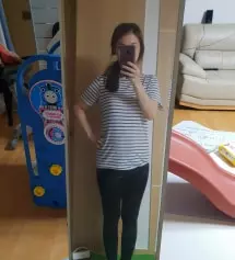 편하고 쫀쫀해요 탄력이있어서 날씬해보여요 