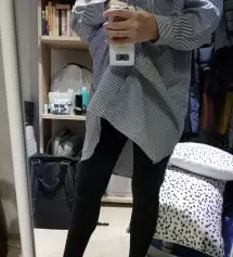 너무나 편해요:) 27주라 지금 입을건 스몰, 만삭때 입을 엠 사이즈까지 같이 구매했어요