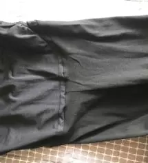 배부분이 엄청 편해요. 길이도 적당하고, 면도 부드러워서 자주입게 될 것 같아요. 롱티