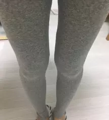 22주 되면서 갑갑함을 많이 느껴서 , 블랙과 메란지 두벌 구매했어요^^
