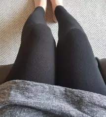 블랙 차콜 구매했어요.
